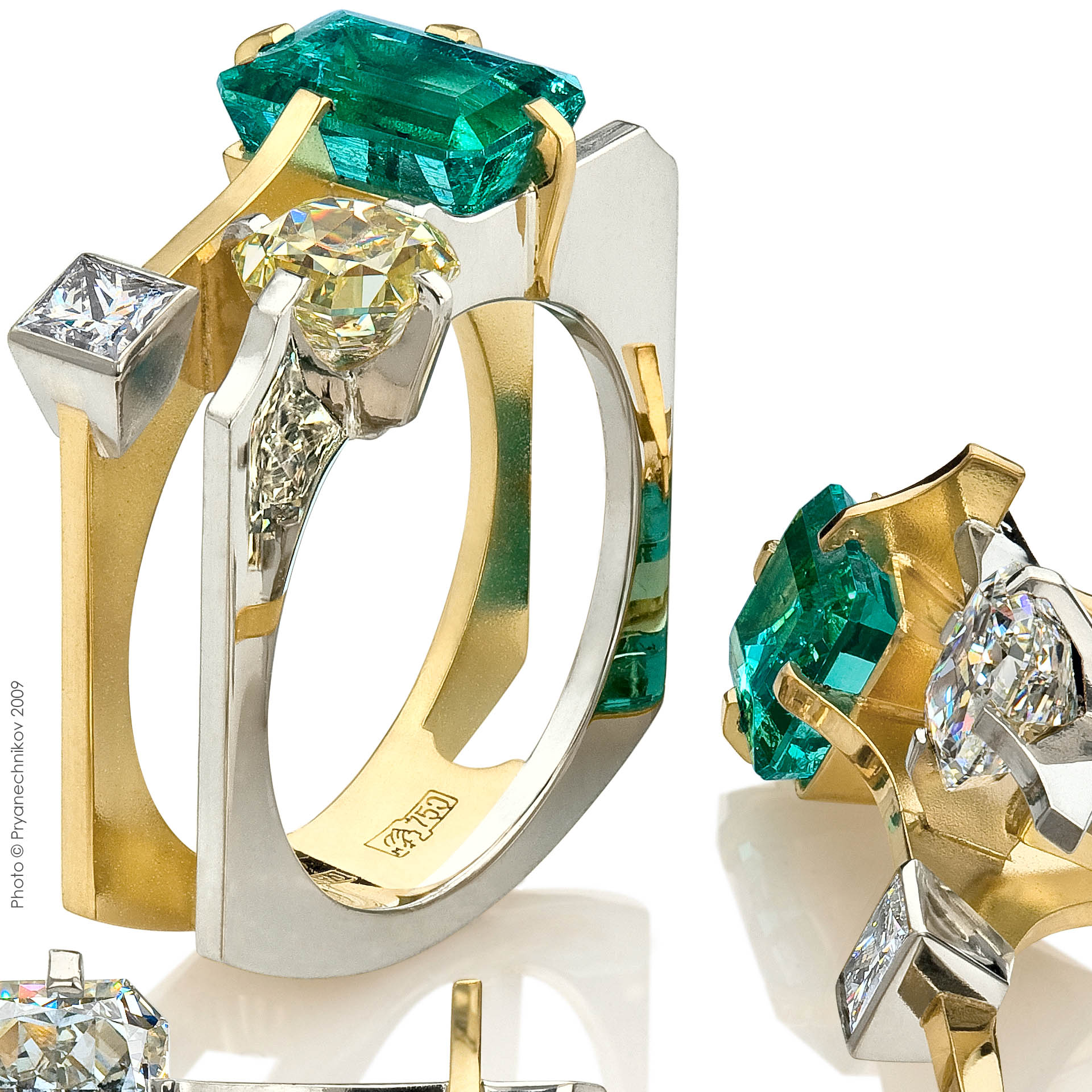 Фото ювелирных изделий из золота с бриллиантами и драгоценными камнями