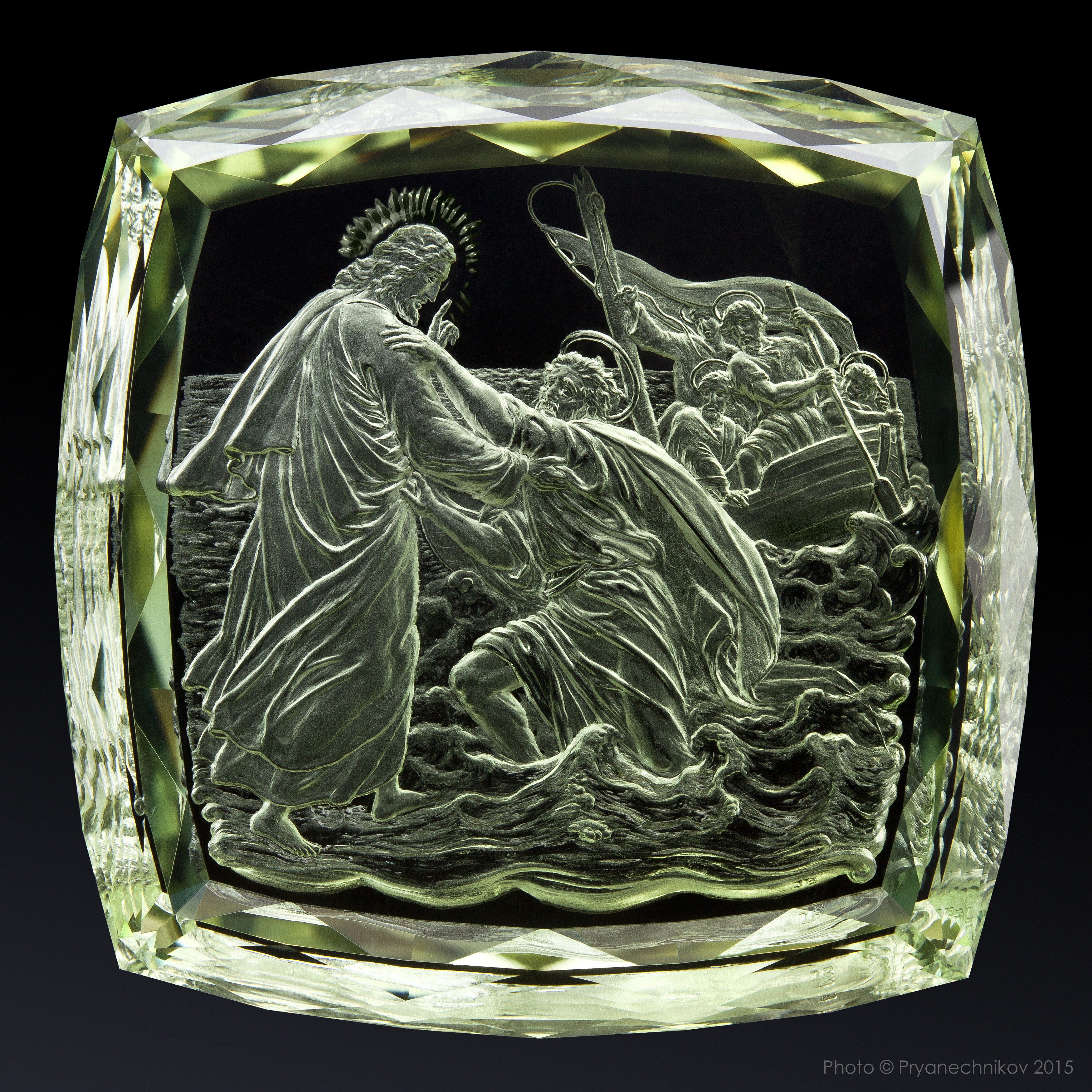 Искусство глиптики. Инталии и камеи. Ювелирное фото.