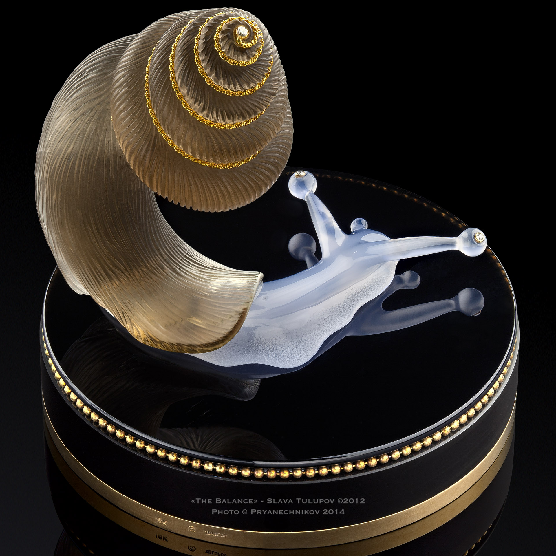 Рекламное фото драгоценных камней. Precious Gems