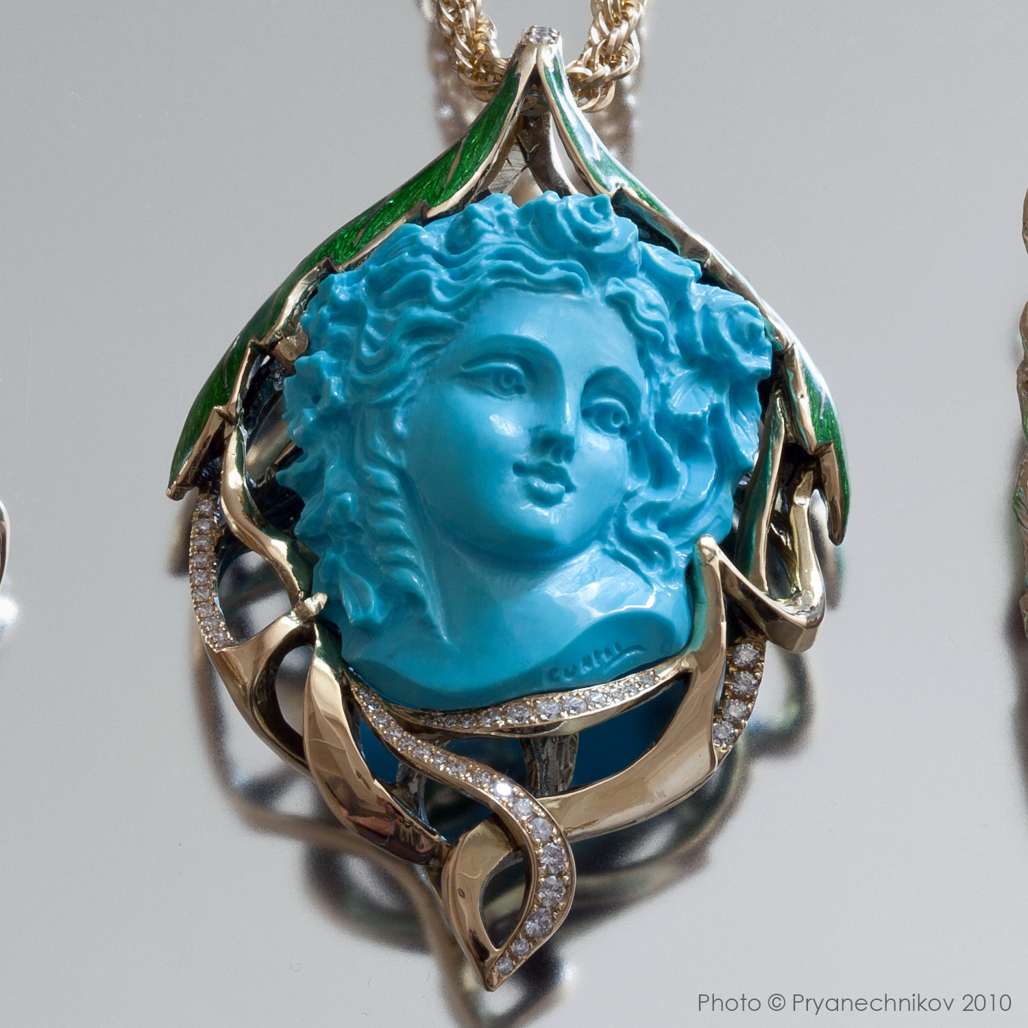 Ювелирные изделия с горячей эмалью бриллиантами и драгоценными камнями