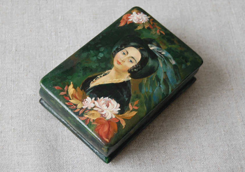 Декоративная шкатулка