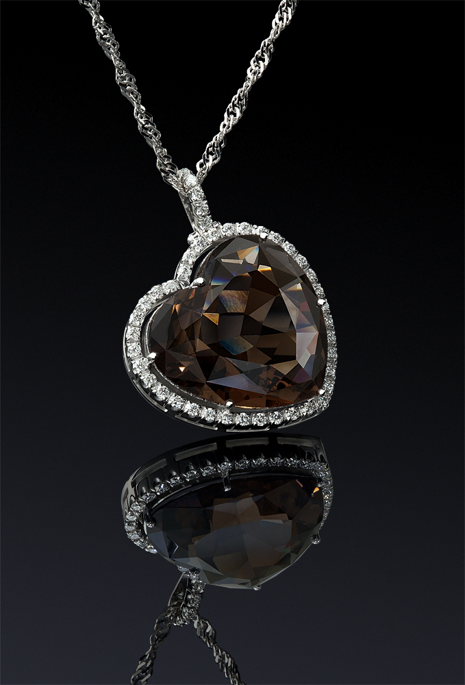 Фотосъемка ювелирных изделий с Раухтопазом и Бриллиантами