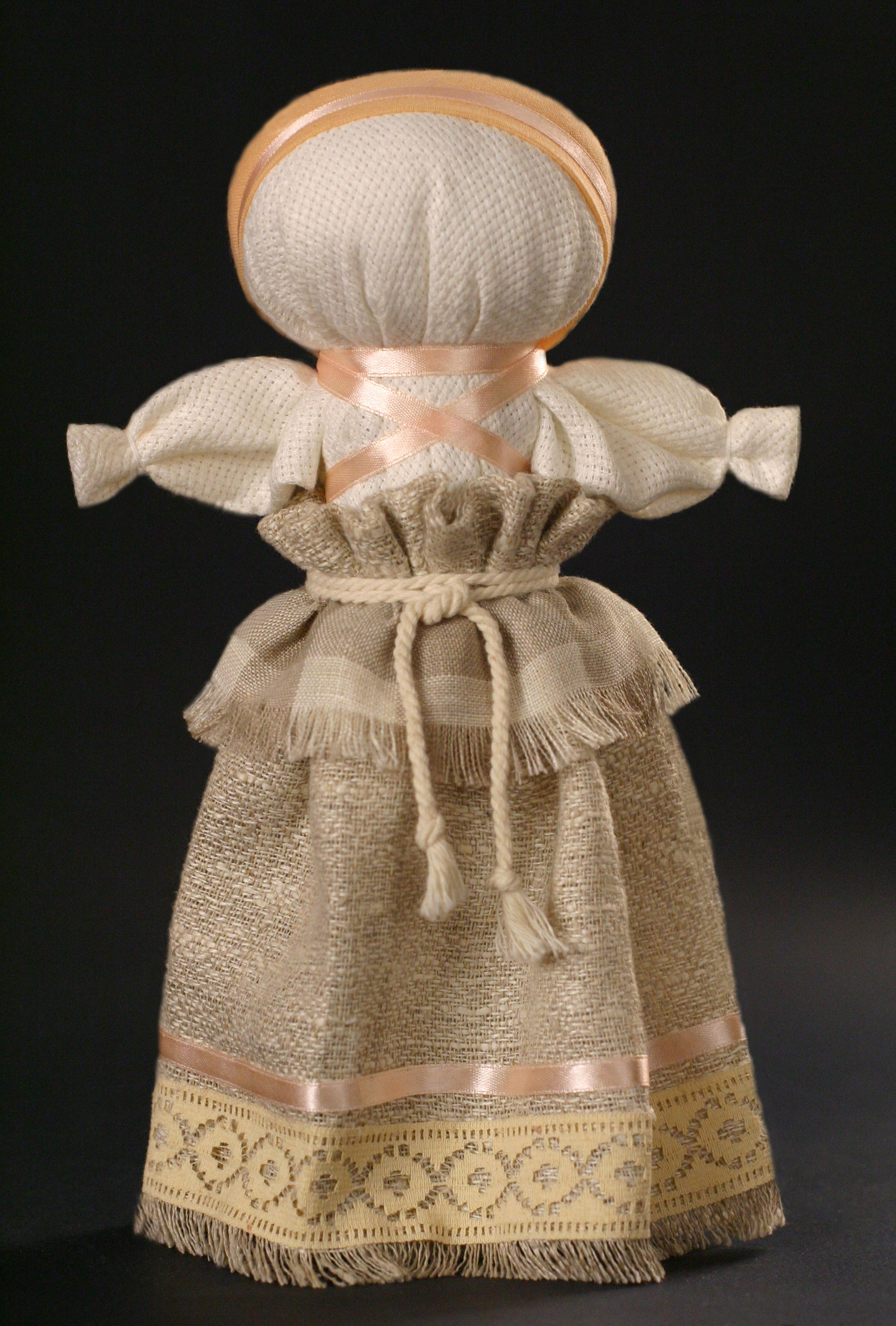 кукла закрутка игровая