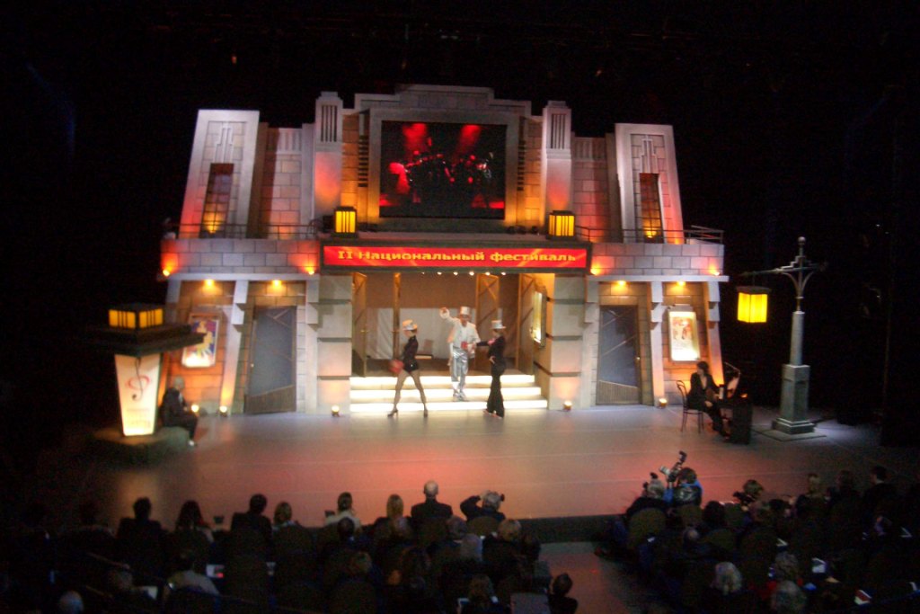 декорация номинации "Музыкально сердце театра" Москва