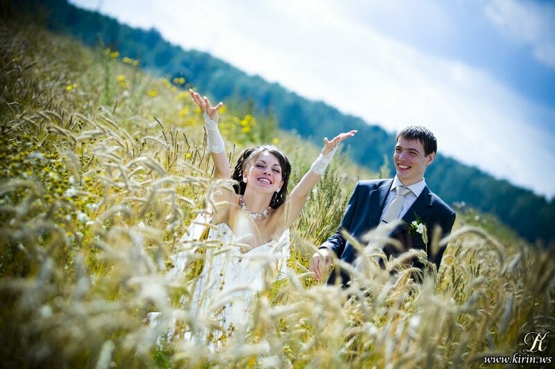 свадьба: в поле