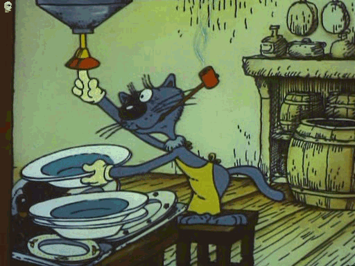 кот моет посуду