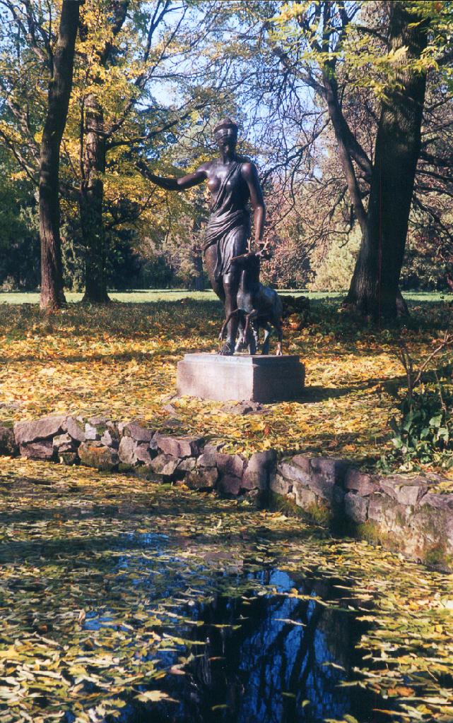 Дендропарк "Олександрія" - Діана