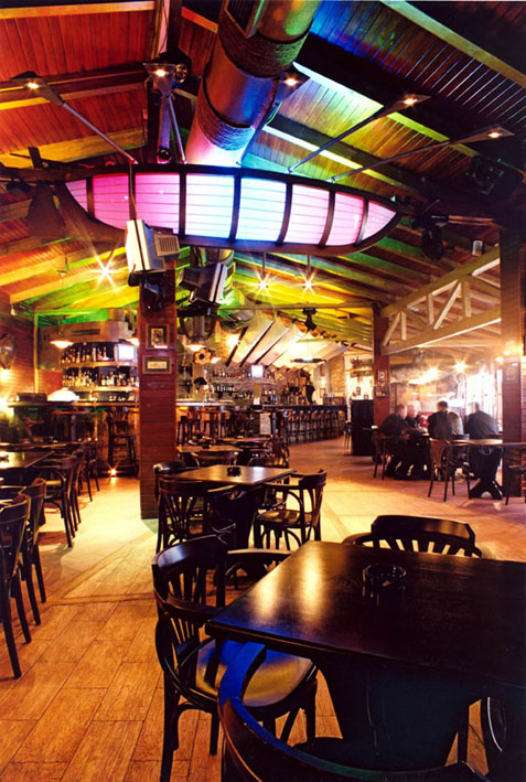 Световая лодка в интерьере "Bartolomeo" (изготовление)