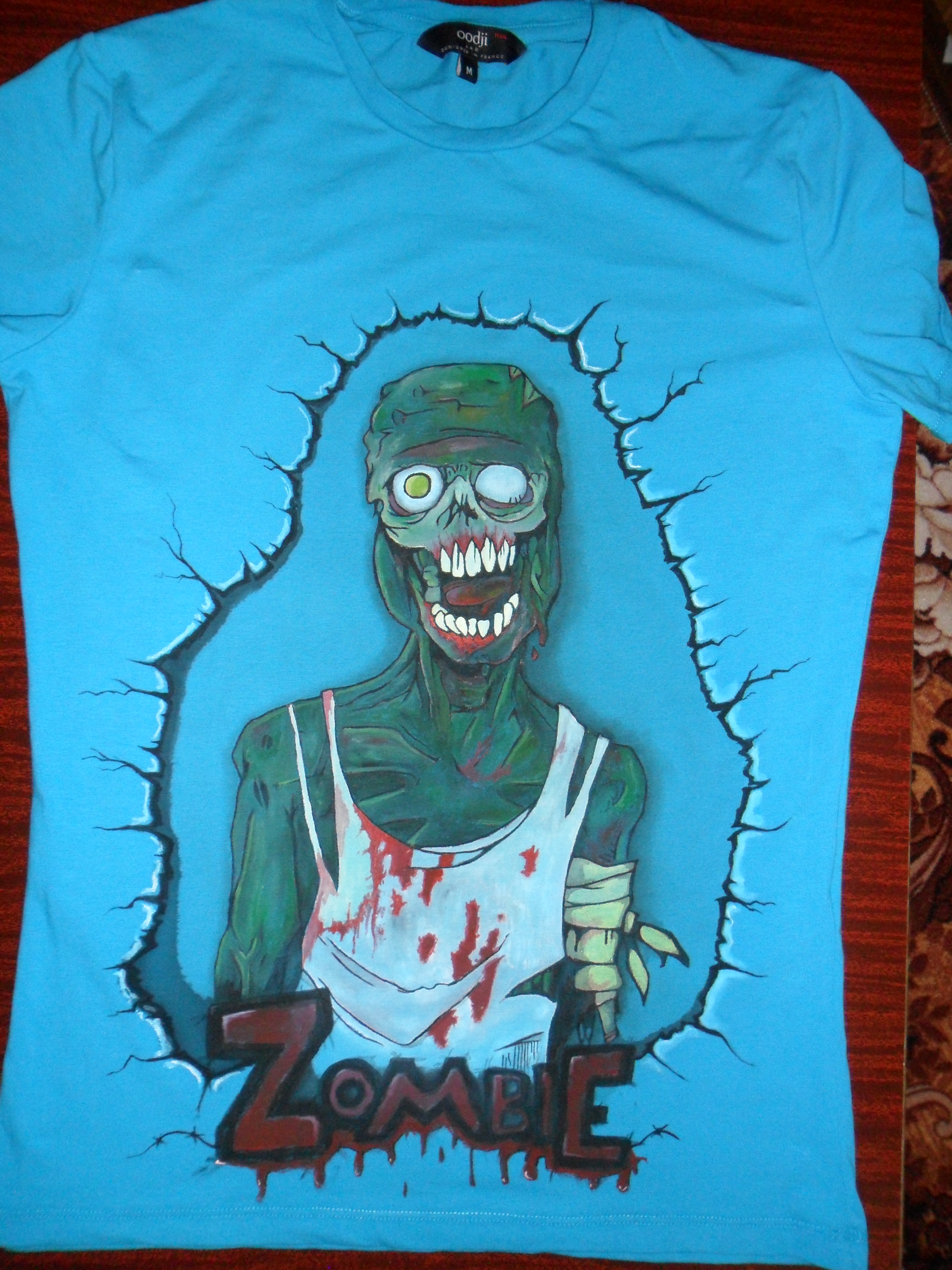 рисунки на футболках