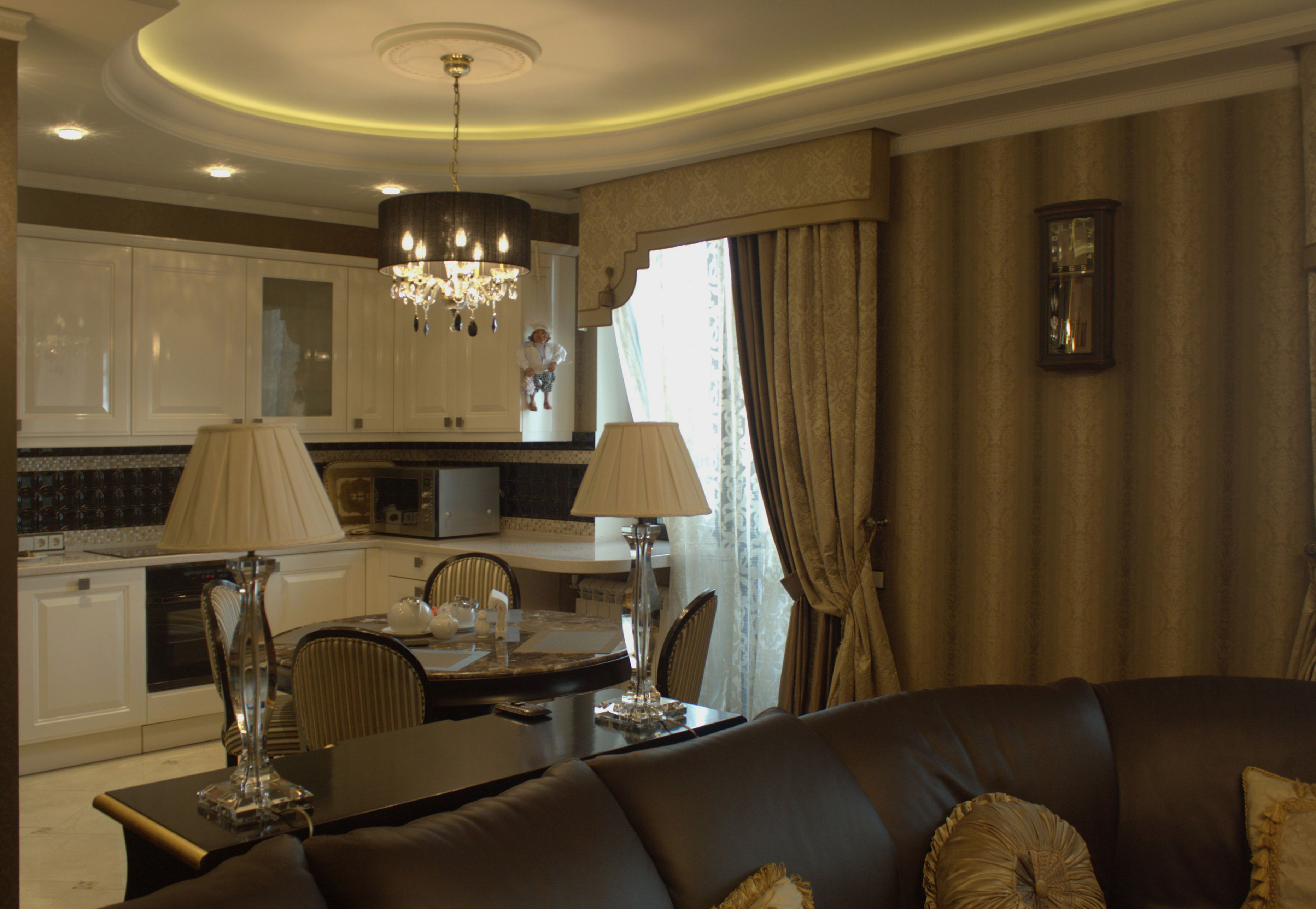 вечерний вернисаж