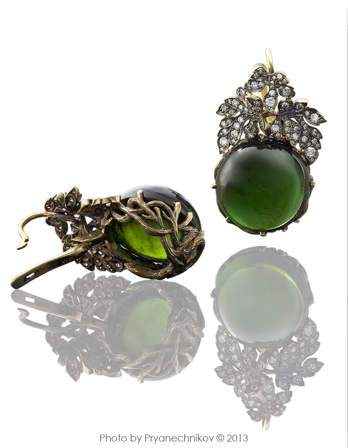 Фото украшений с Драгоценными камнями и бриллиантами Diamond Jewellery