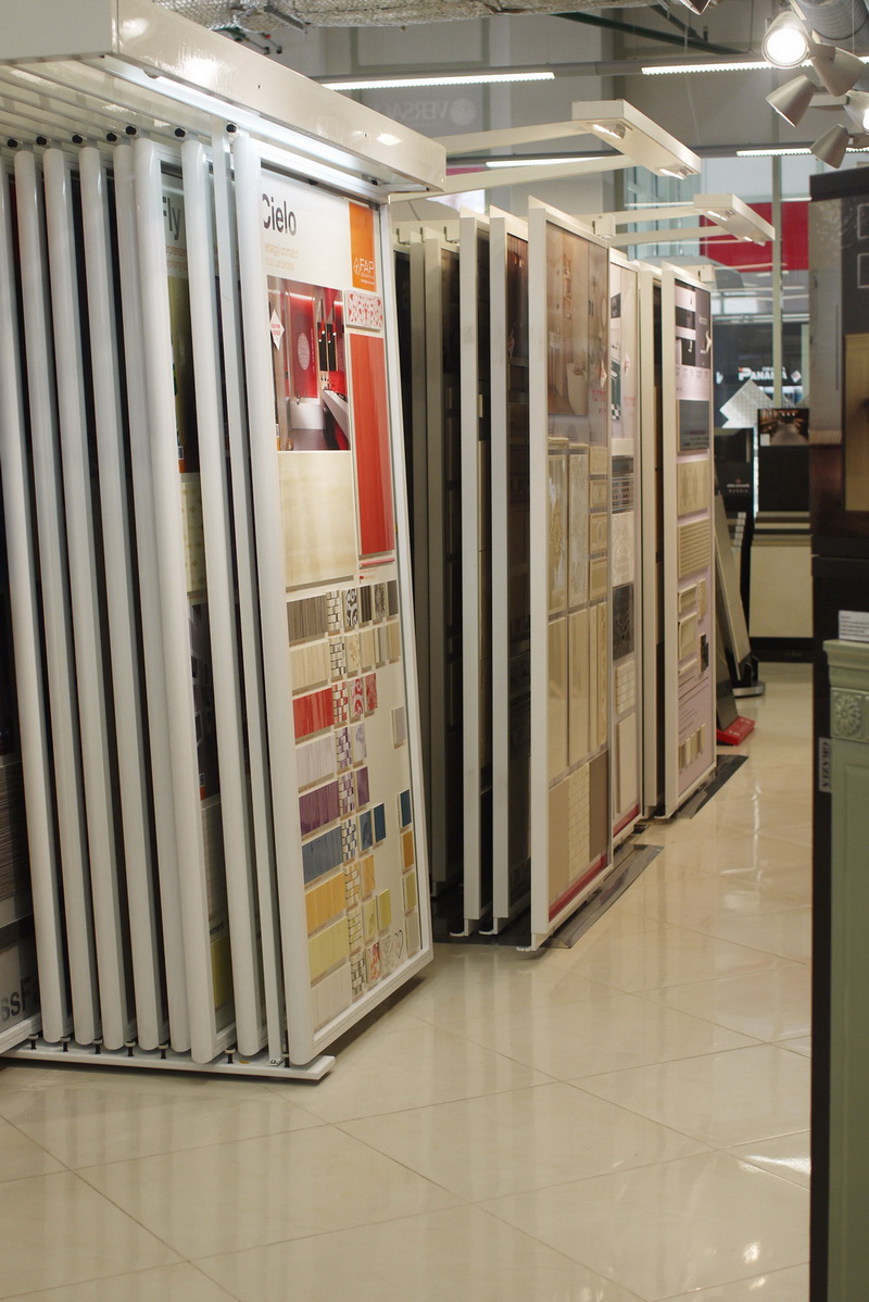 Шоу-рум "Веста керамика" . Новорощинская,2 г. Санкт-Петербур