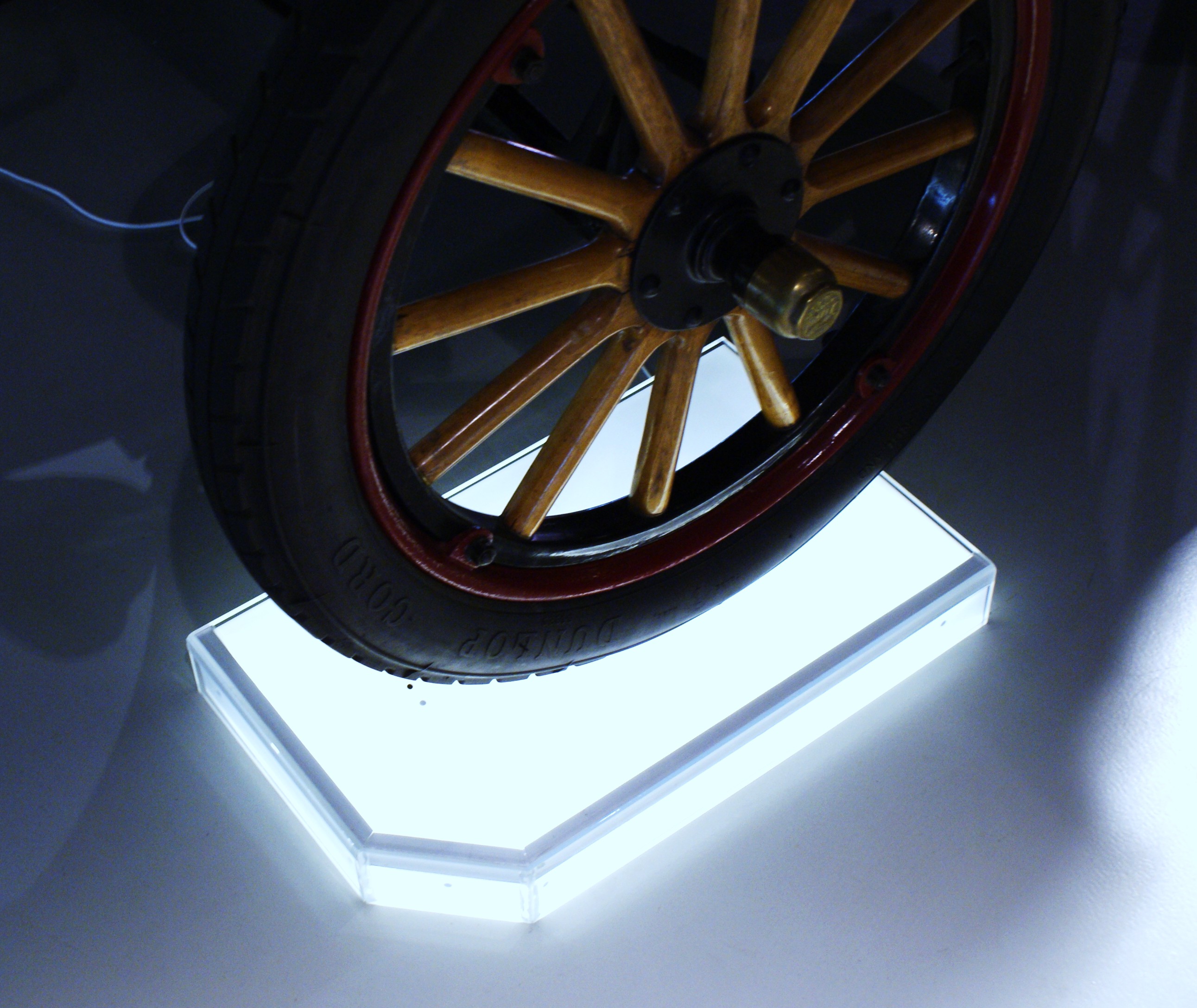 Подиум под авто