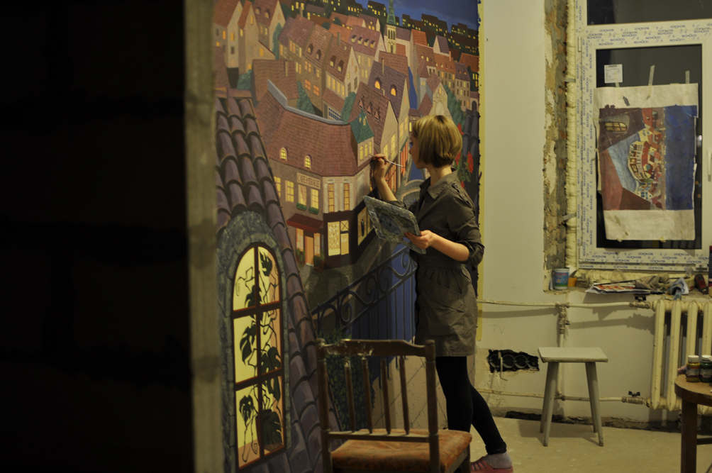 Роспись стен в детской "Сказочный город"