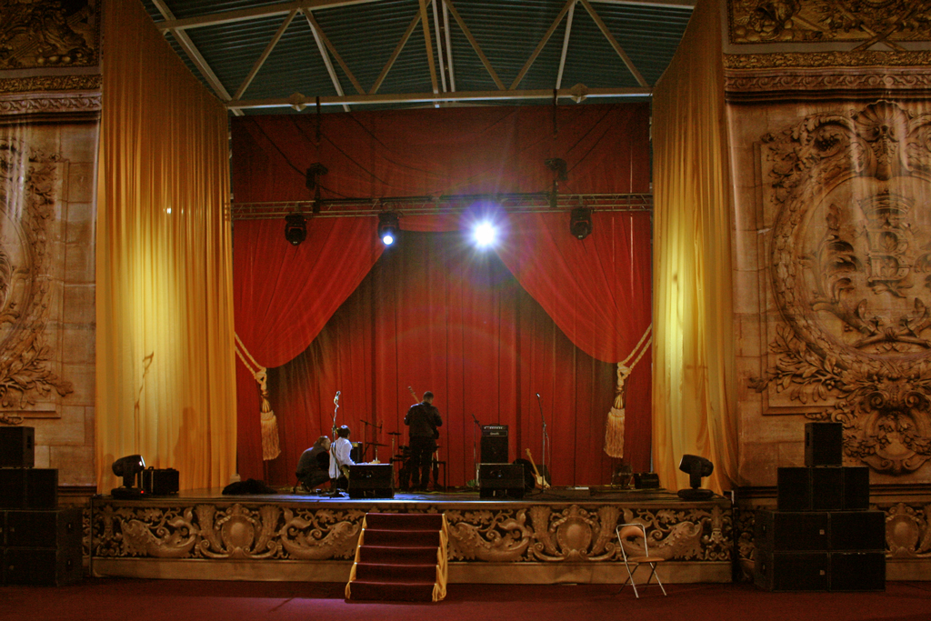 оформление манежа в парке-отеле Грумант