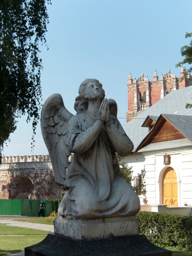 Новодевичий