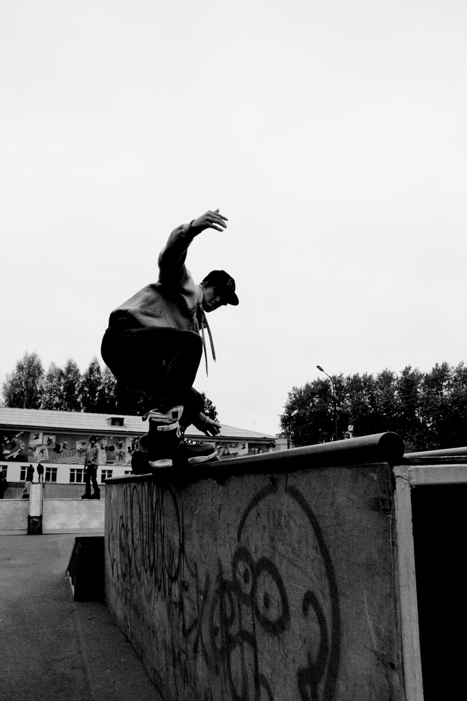 Александр Новоселов